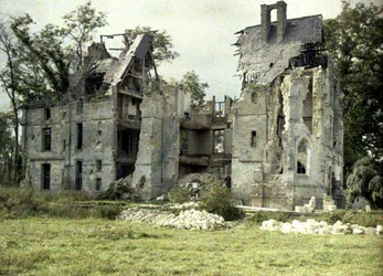 Ruinen des Château Plessis nach dem Rückzug der Deutschen, Noyon, Oise, Frankreich, 1917